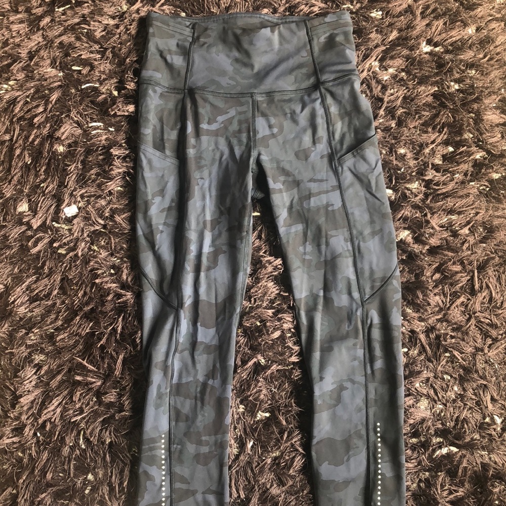 Lululemon run fast and free cropped legging